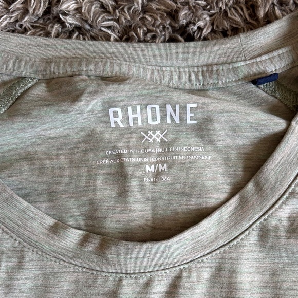 RHONE  Gray Green Short Sleeve Tee size medium athletic - Picture 2 of 3